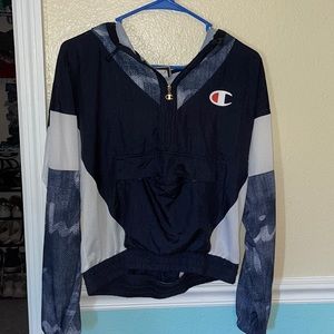 Champion wind breaker